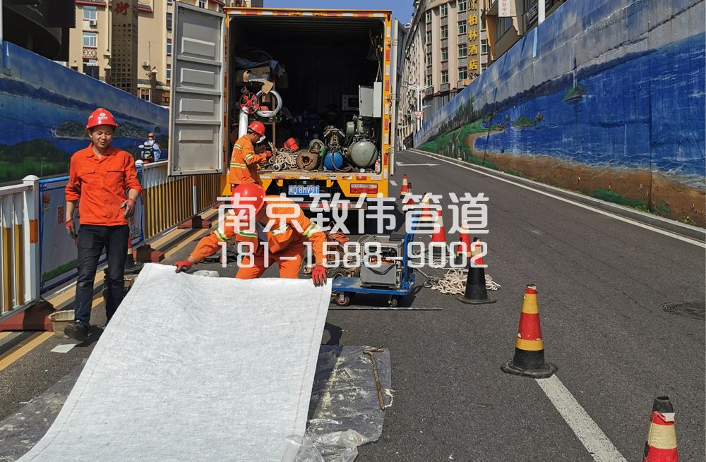 秦虹市政箱货设备